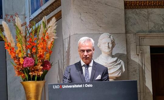 Bilde av hematolog og professor Bjørn Tore Gjertsen som ble tildelt Kong Olavs kreftforskningspris